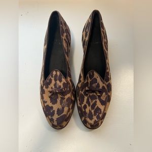 Stuart weitzman NWOT velvet leopard print loafers